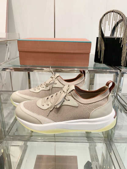 L-Sneakers