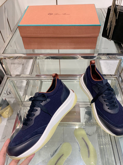 L-Sneakers