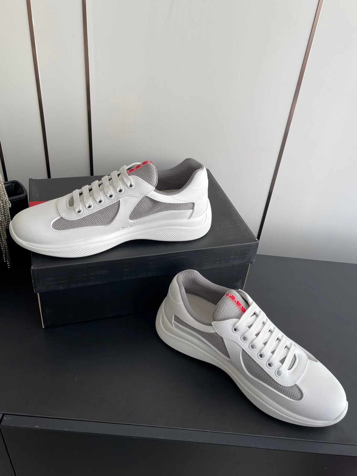P-Sneakers