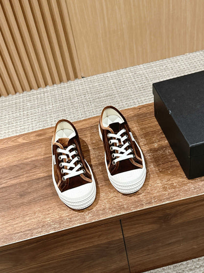 C-Sneakers