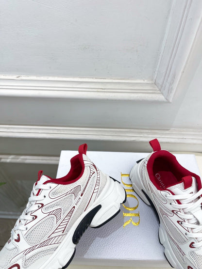 D-Sneakers