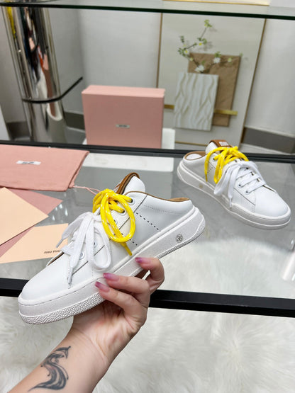 M-Sneakers
